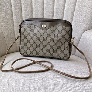 Gucci Supreme GG Coated Canvas Crossbody Handbag